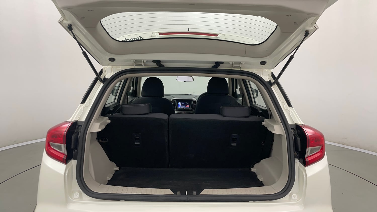 Used 2022 Mahindra XUV 300 W8 1.2 Petrol Petrol Manual interior DICKY INSIDE VIEW
