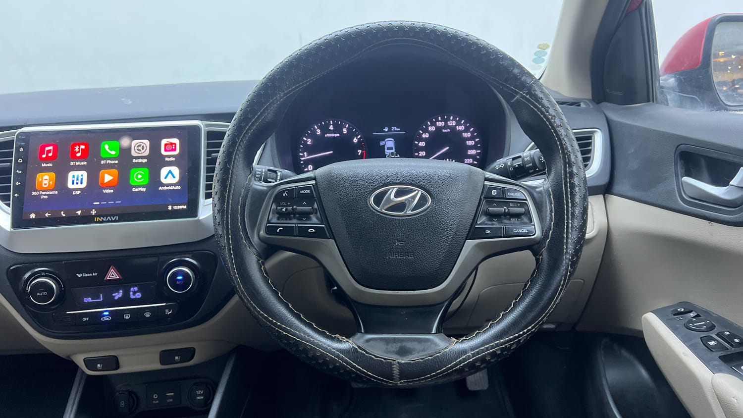 Used 2019 Hyundai Verna SX (O)1.6 VTVT Petrol Manual interior STEERING VIEW