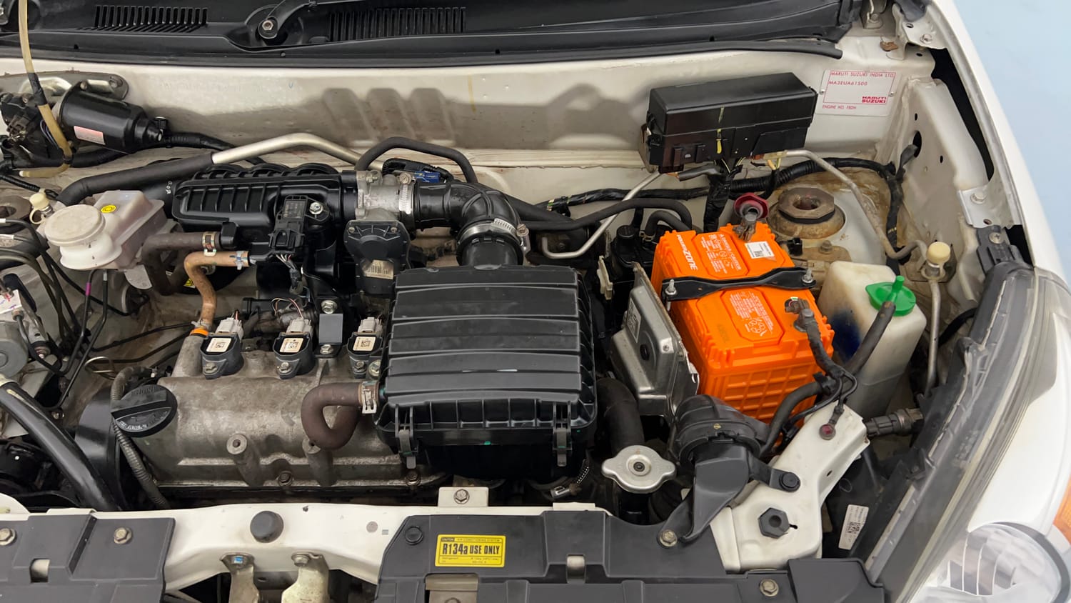 Used 2022 Maruti Suzuki Alto 800 VXi Petrol Manual engine ENGINE LEFT SIDE VIEW