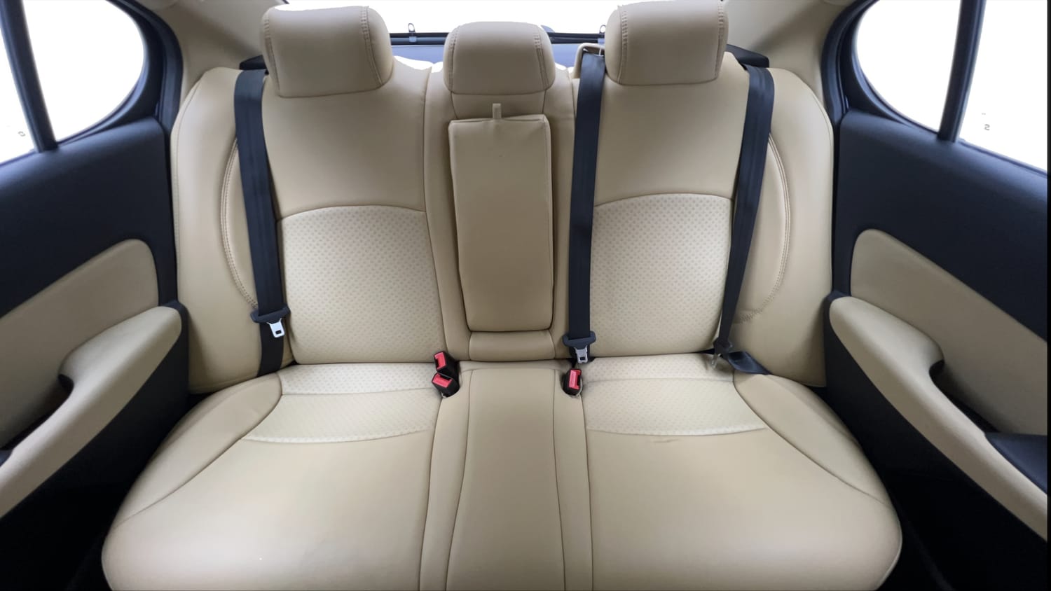 2024 Honda City V Petrol MT-23