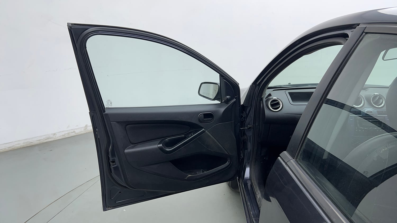 Used 2014 Ford Figo Duratec Petrol EXI 1.2 Petrol Manual interior LEFT FRONT DOOR OPEN VIEW