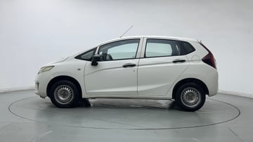 Used 2016 Honda Jazz E MT Petrol Manual Image