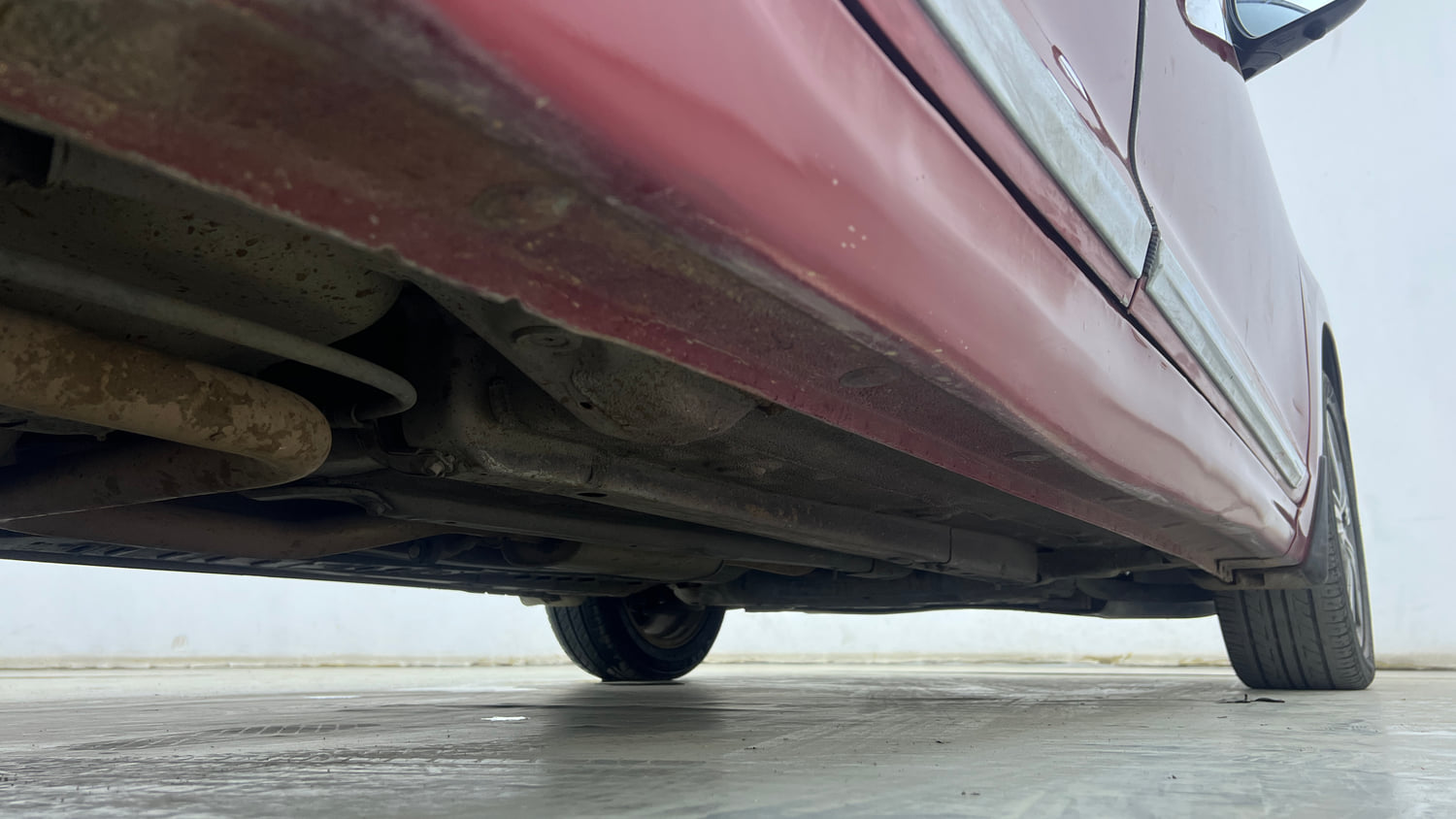 Used 2019 Hyundai Verna SX (O)1.6 VTVT Petrol Manual extra REAR RIGHT UNDERBODY VIEW