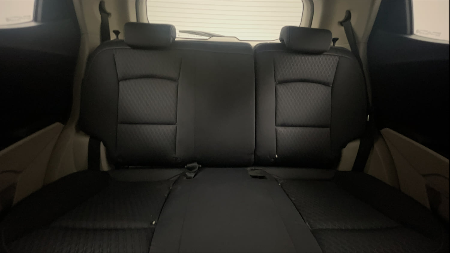 Used 2022 Mahindra XUV 300 W8 1.2 Petrol Petrol Manual interior REAR SEAT CONDITION VIEW