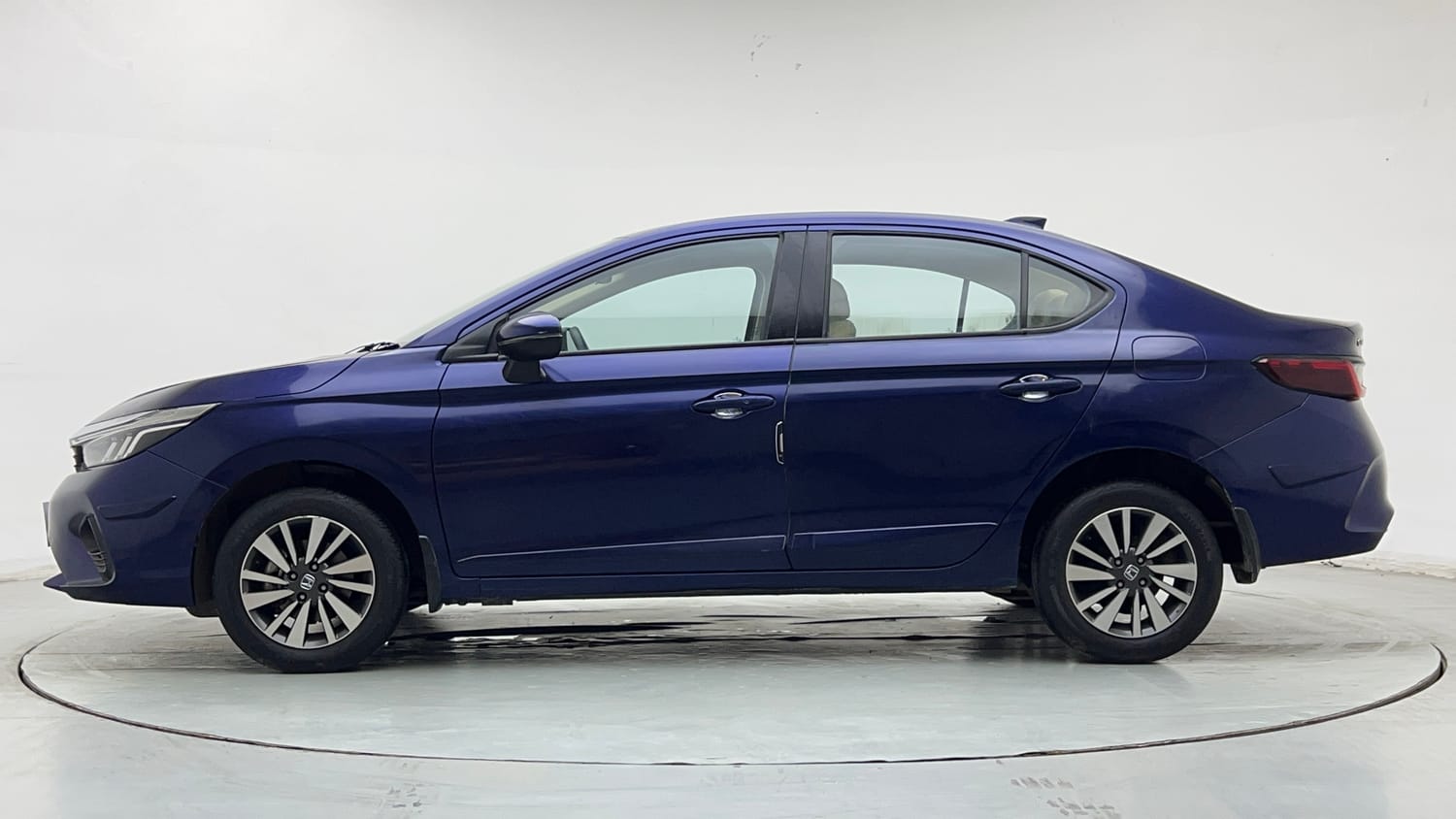 2024 Honda City V Petrol MT-1