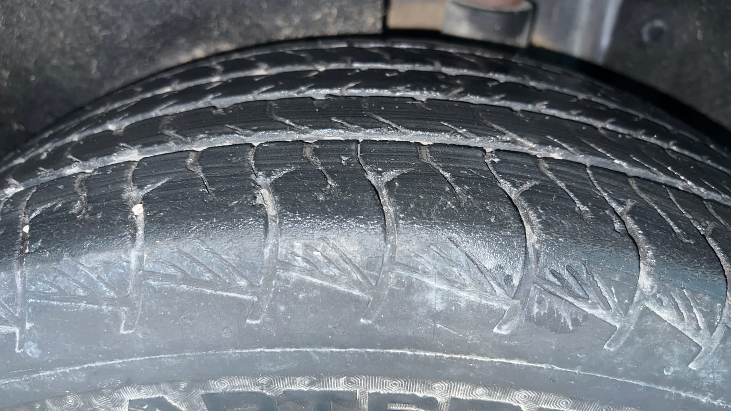 2022 Hyundai Alcazar Platinum (O) 6 STR 2.0 Petrol AT-40