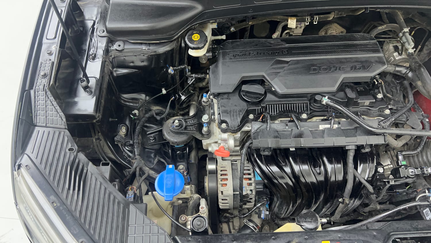 2022 Hyundai Alcazar Platinum (O) 6 STR 2.0 Petrol AT-30