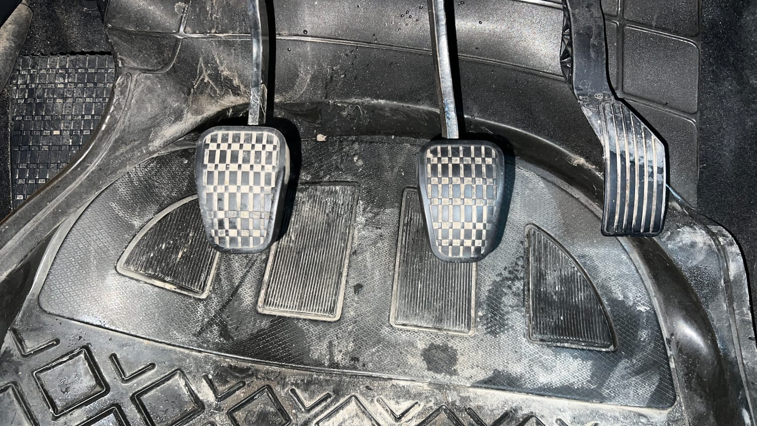 Used 2020 Tata Altroz XM Petrol Petrol Manual interior PEDALS VIEW