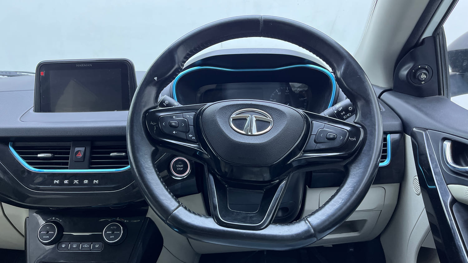 Used 2022 Tata Nexon EV XZ Plus LUX Electric Automatic interior STEERING VIEW