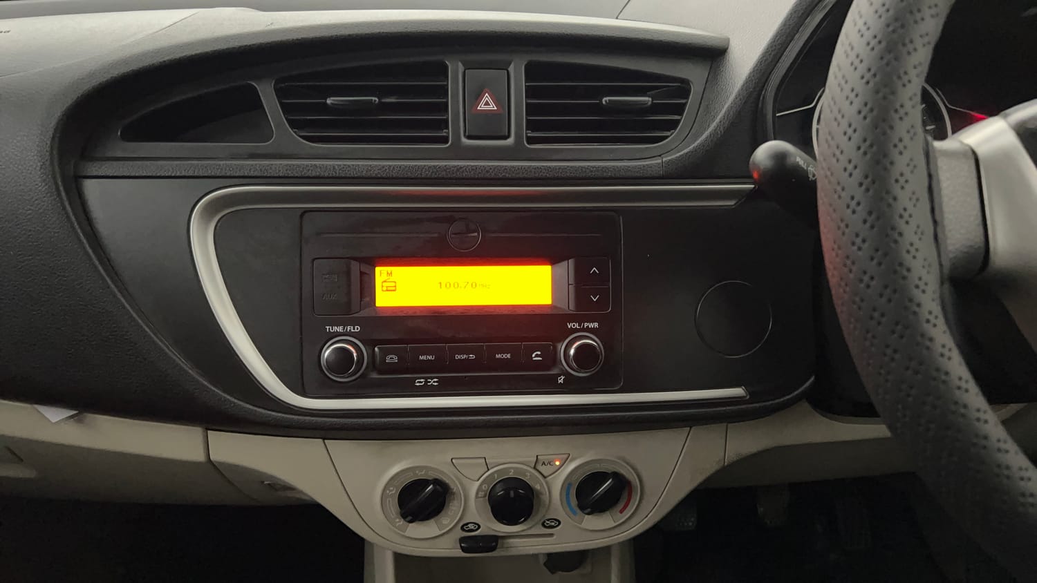 Used 2022 Maruti Suzuki Alto 800 VXi Petrol Manual interior MUSIC SYSTEM & AC CONTROL VIEW