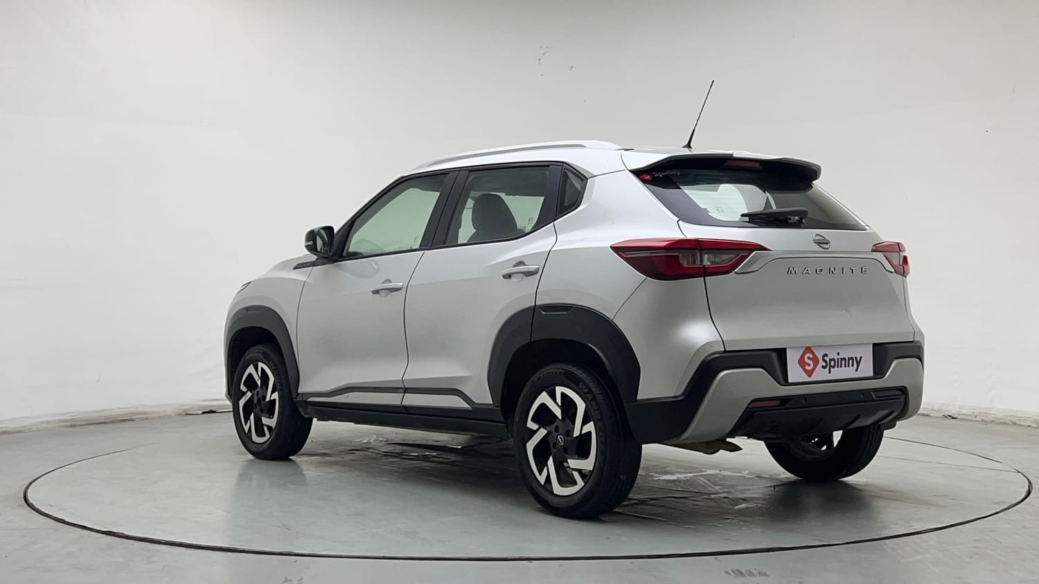 Used 2022 Nissan Magnite XV Executive Petrol Manual exterior LEFT REAR CORNER VIEW