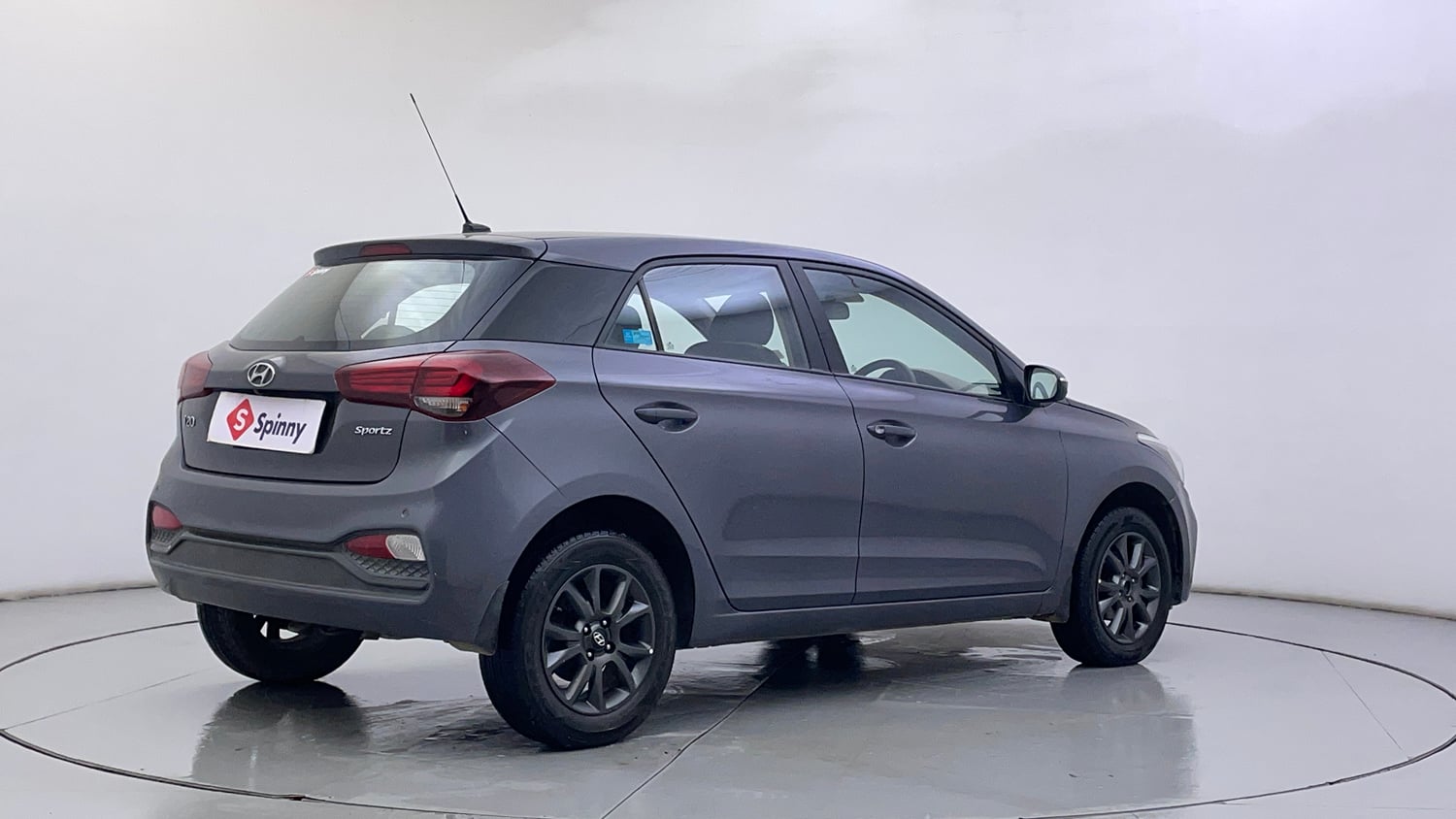 Used 2020 Hyundai Elite i20 Sportz Plus 1.2 Petrol Manual exterior RIGHT REAR CORNER VIEW