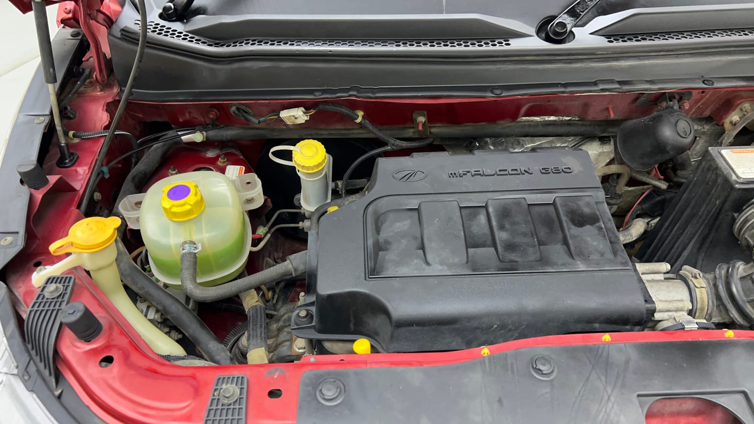 Used 2017 Mahindra KUV100 K4 Plus 6 STR Petrol Manual engine ENGINE RIGHT SIDE VIEW