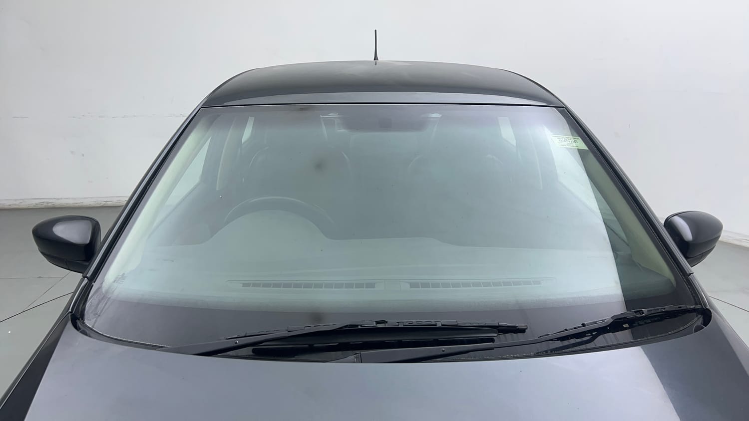 2014 Volkswagen Polo Highline1.2L (P)-8