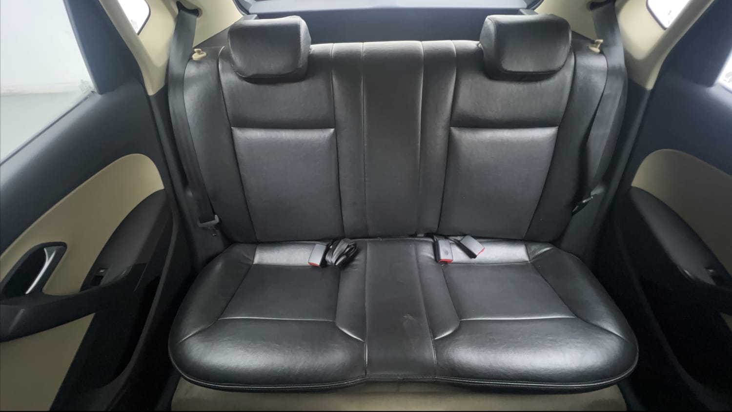 2014 Volkswagen Polo Highline1.2L (P)-23