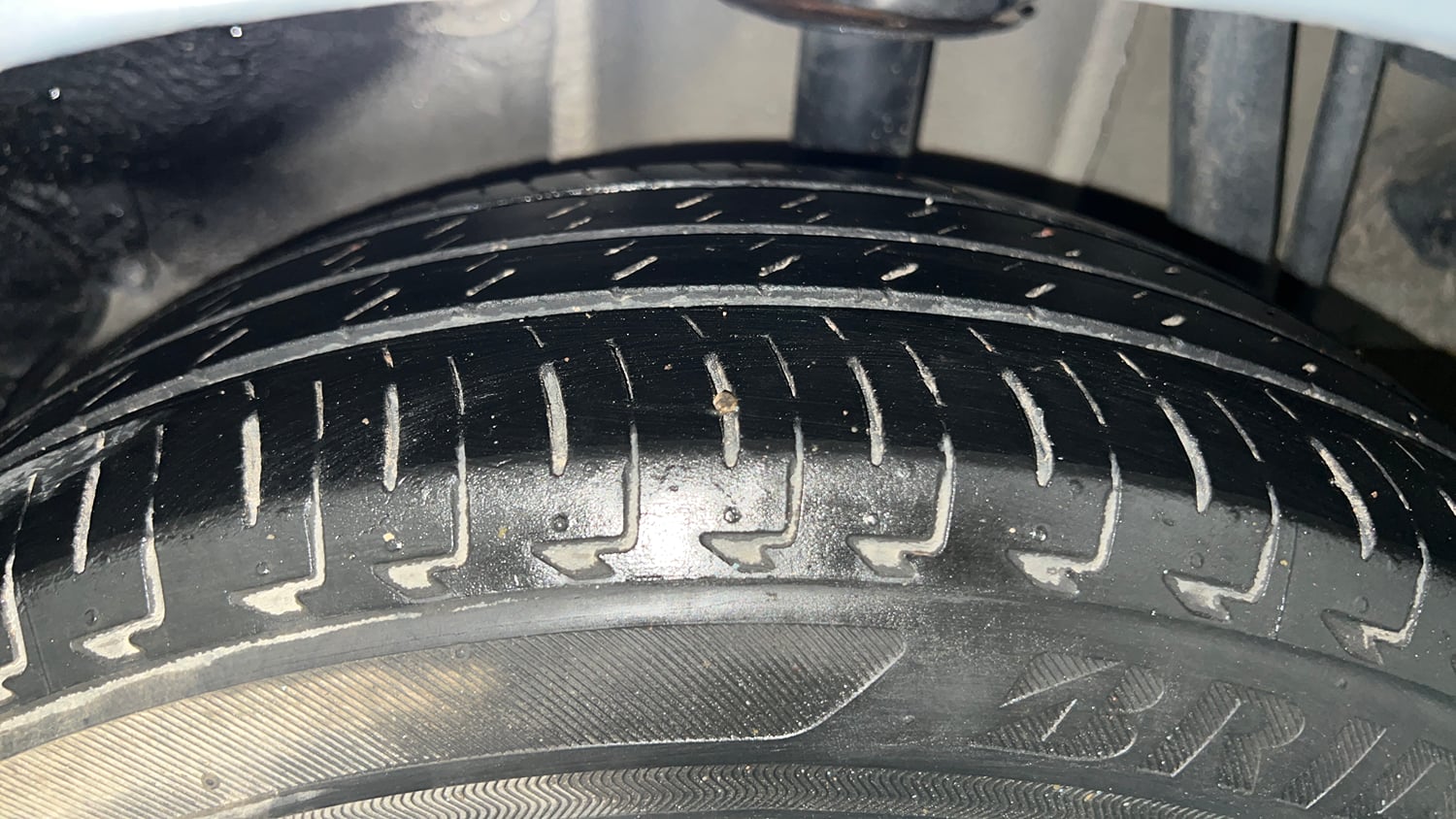 Used 2020 Tata Tiago XZA Plus Petrol Automatic tyres LEFT REAR TYRE TREAD VIEW