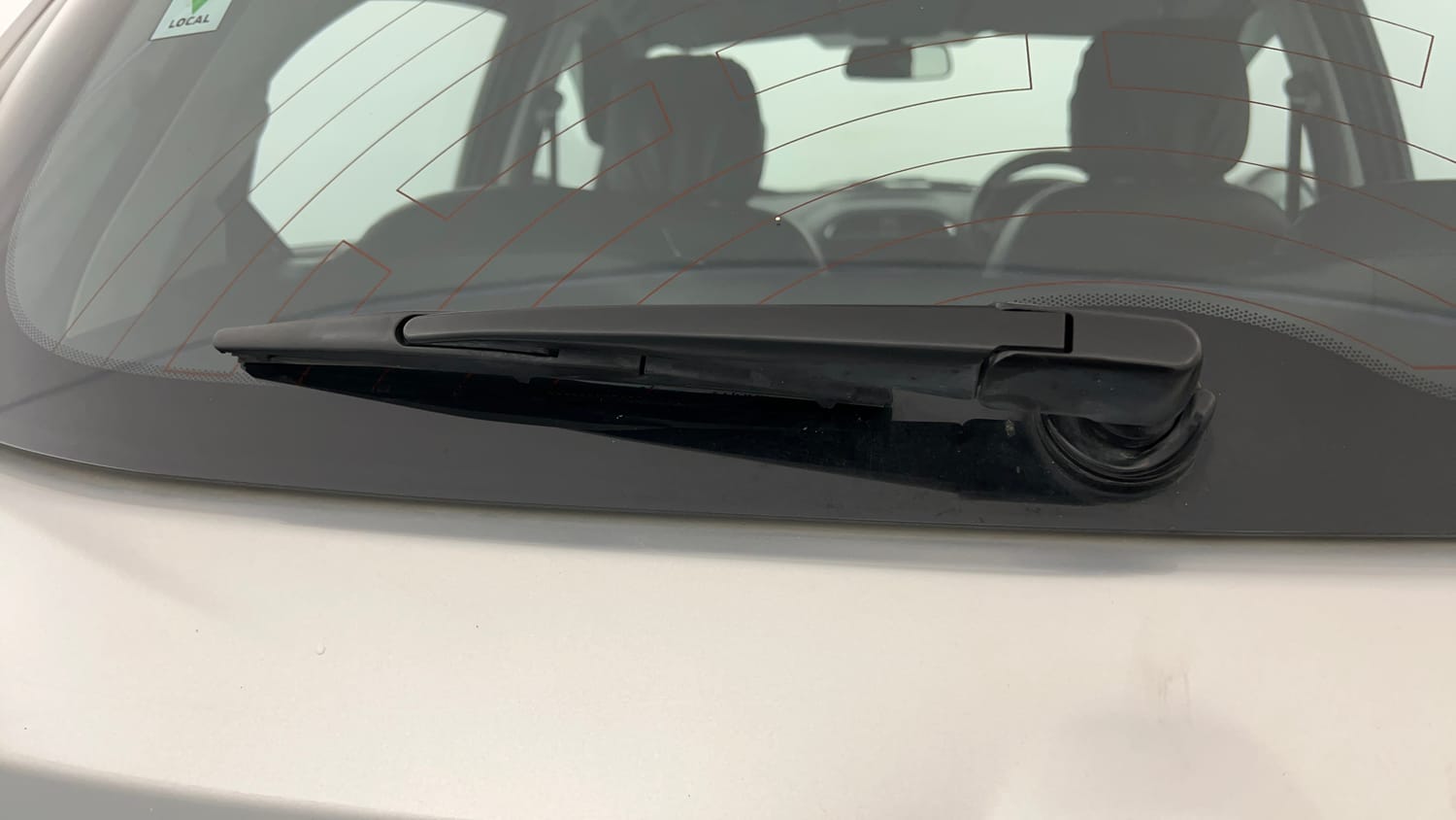 Used 2020 Tata Tiago XZA Plus Petrol Automatic top_features Rear wiper