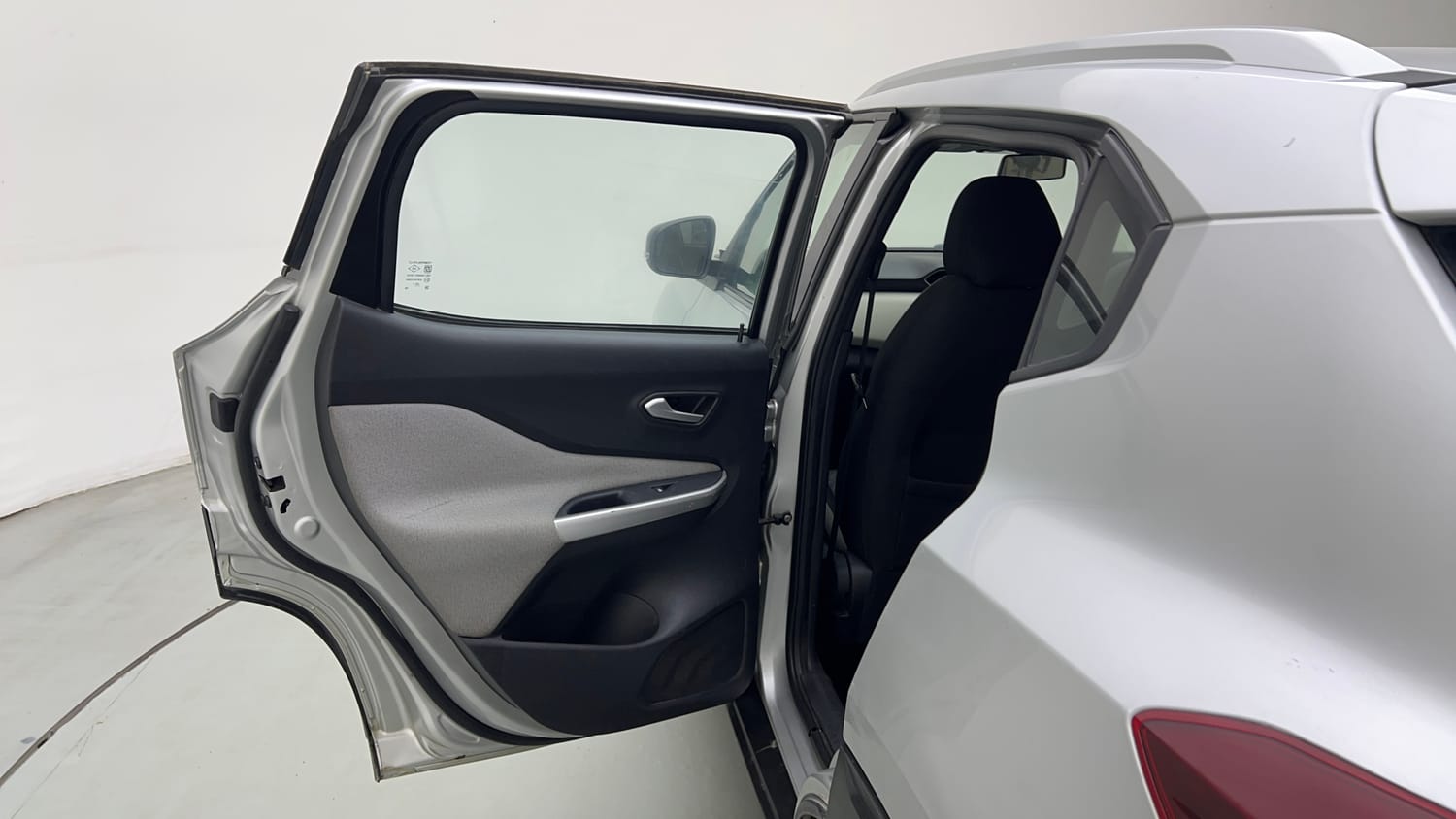 Used 2022 Nissan Magnite XV Executive Petrol Manual interior LEFT REAR DOOR OPEN VIEW