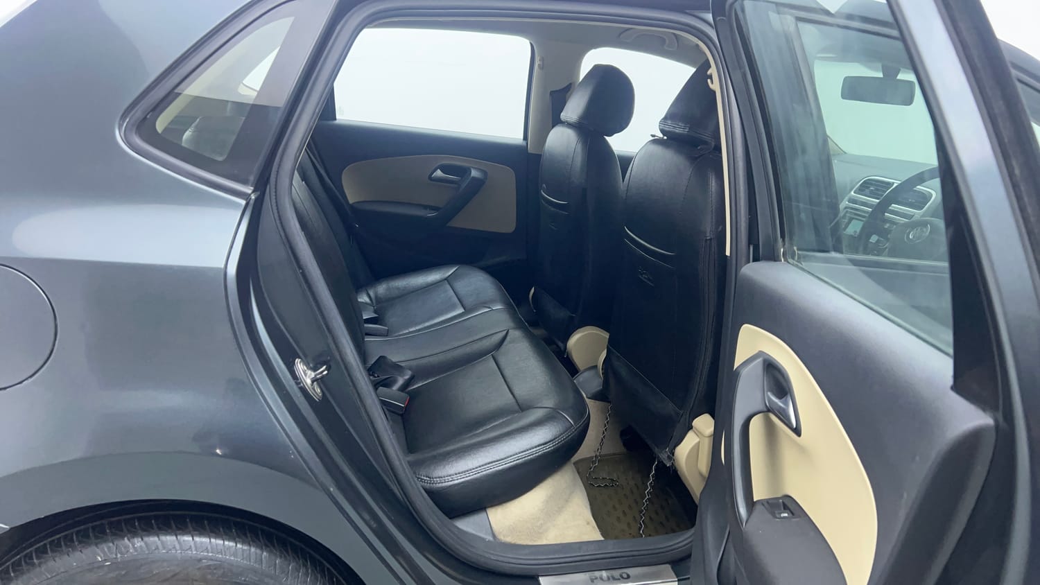 2014 Volkswagen Polo Highline1.2L (P)-18