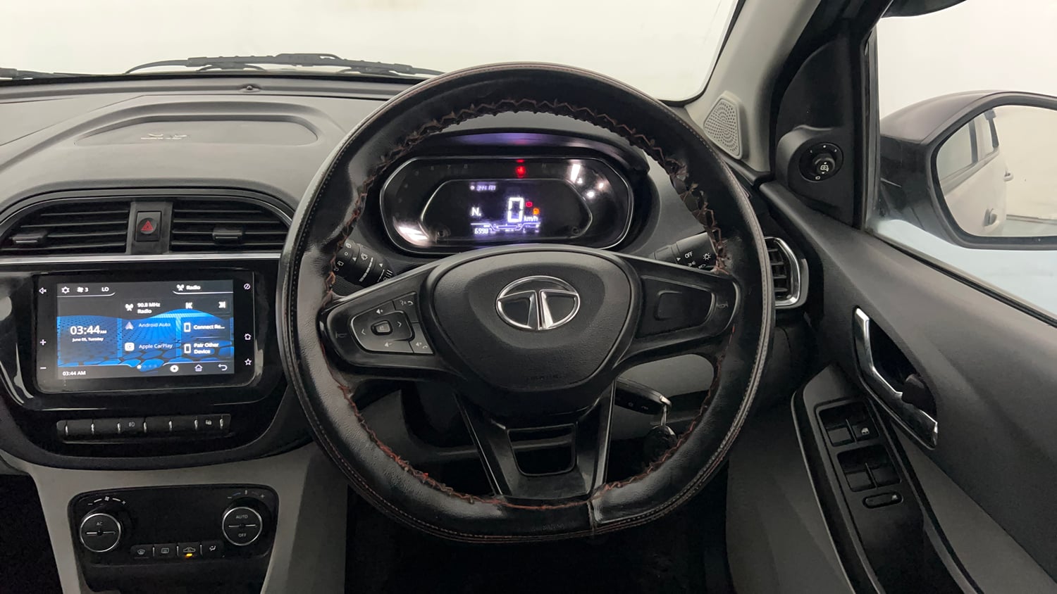 Used 2020 Tata Tiago XZA Plus Petrol Automatic interior STEERING VIEW