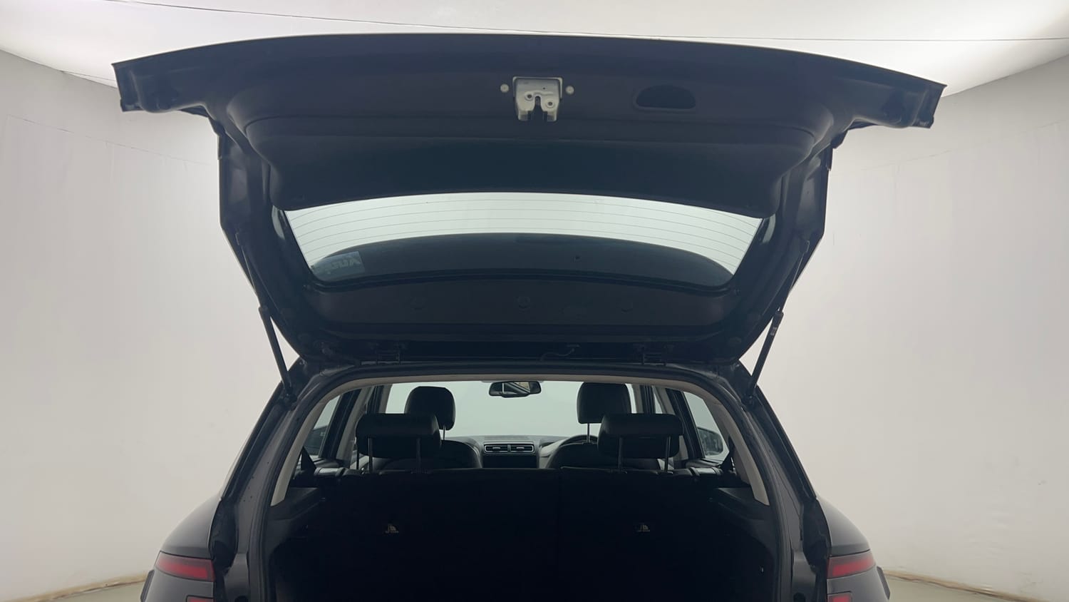 Used 2022 Hyundai Creta SX (O) 1.5 Diesel Automatic Diesel Automatic interior DICKY DOOR OPEN VIEW