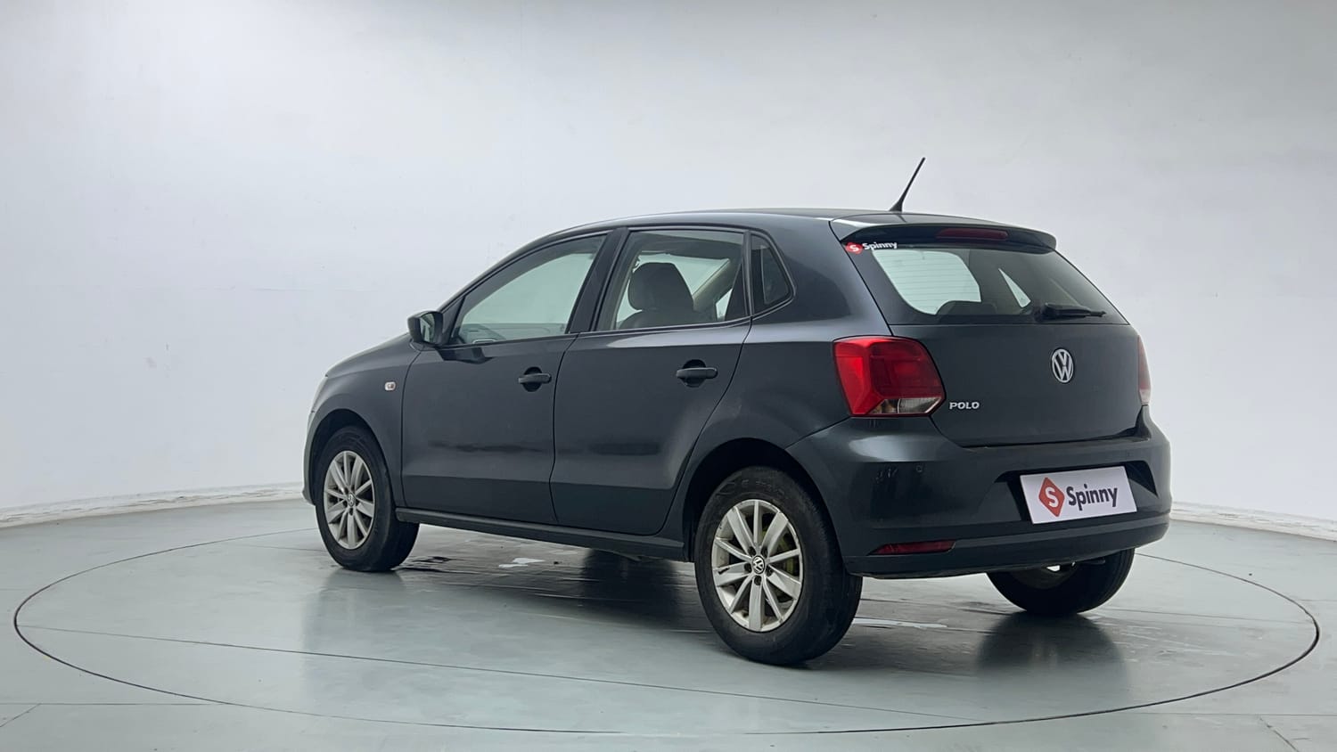 2014 Volkswagen Polo Highline1.2L (P)-2