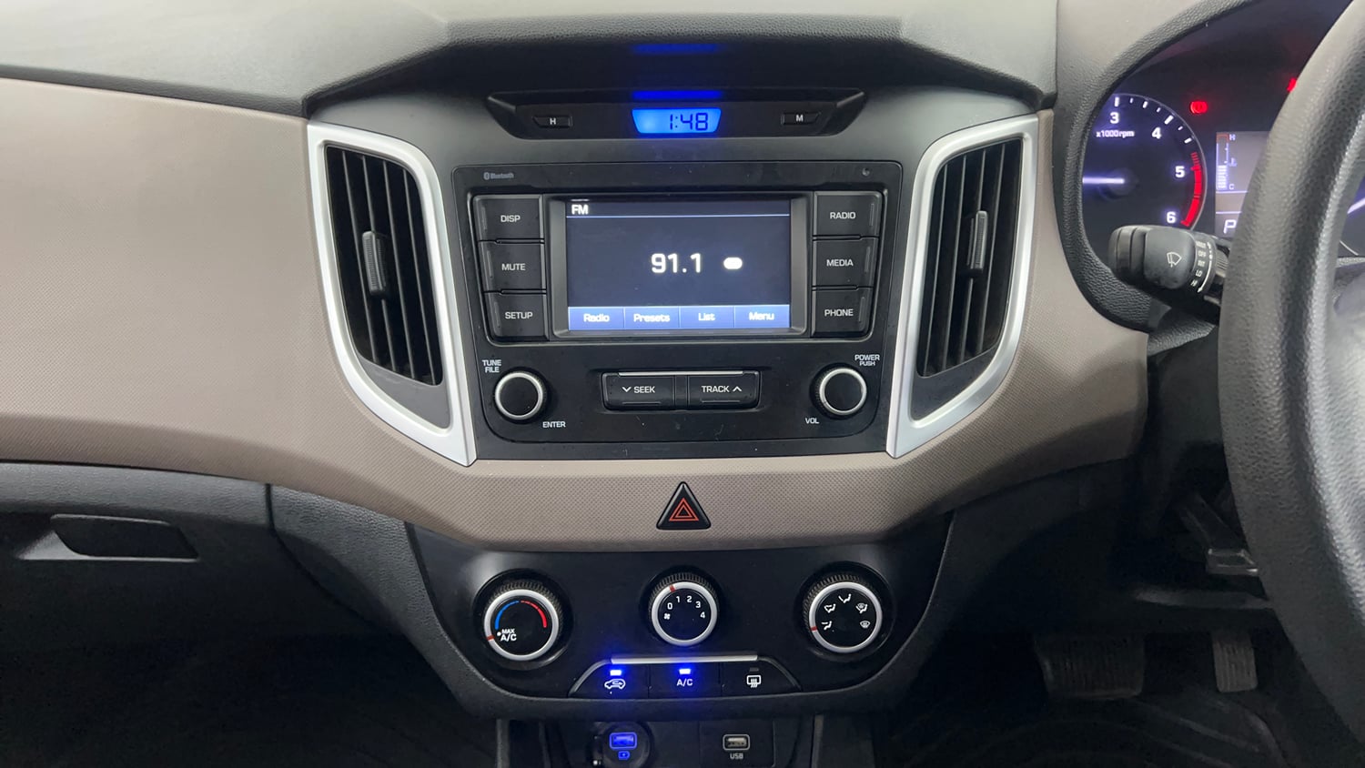 Used 2018 Hyundai Creta S 1.6 AT CRDi Diesel Automatic interior MUSIC SYSTEM & AC CONTROL VIEW