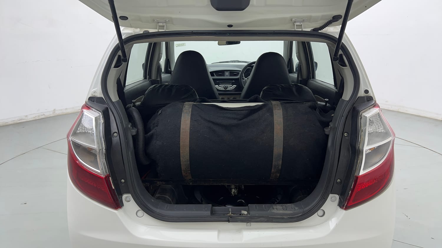 Used 2019 Maruti Suzuki Alto K10 VXI CNG (Outside Fitted) Cng Manual interior DICKY INSIDE VIEW