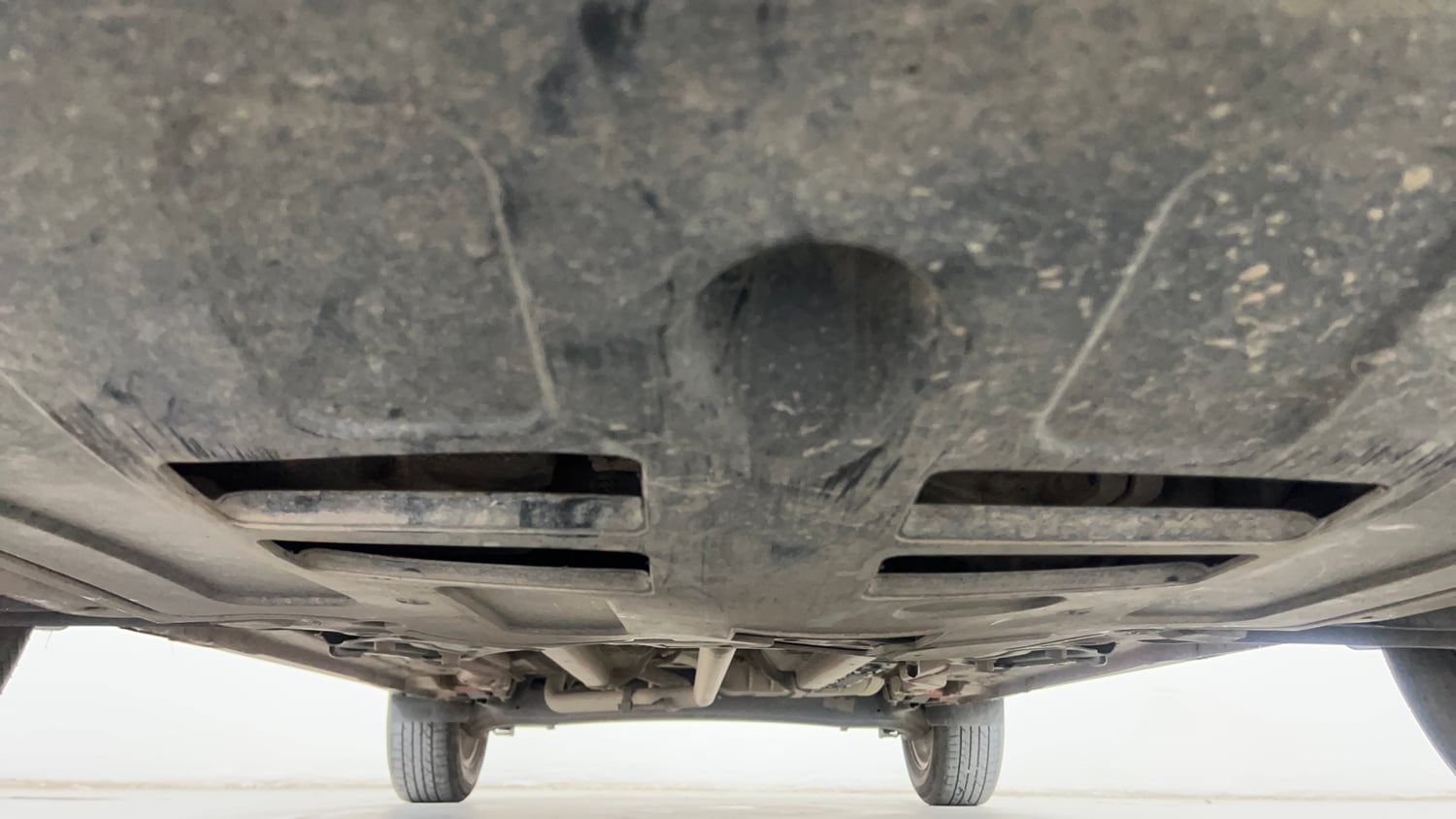 Used 2018 Hyundai Creta S 1.6 AT CRDi Diesel Automatic extra FRONT LEFT UNDERBODY VIEW