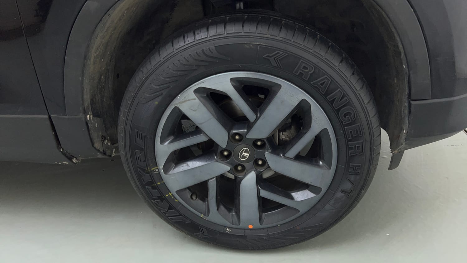 2022 Tata Harrier XZA Plus Dark Edition-32