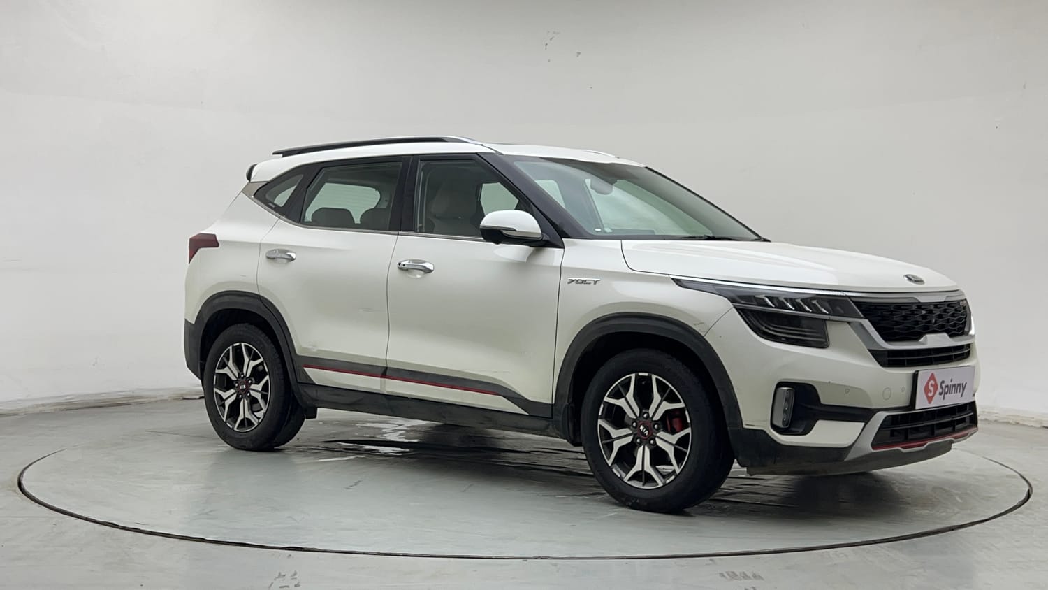 Used 2019 kia Seltos GTX Plus DCT 1.4 Petrol Automatic exterior RIGHT FRONT CORNER VIEW