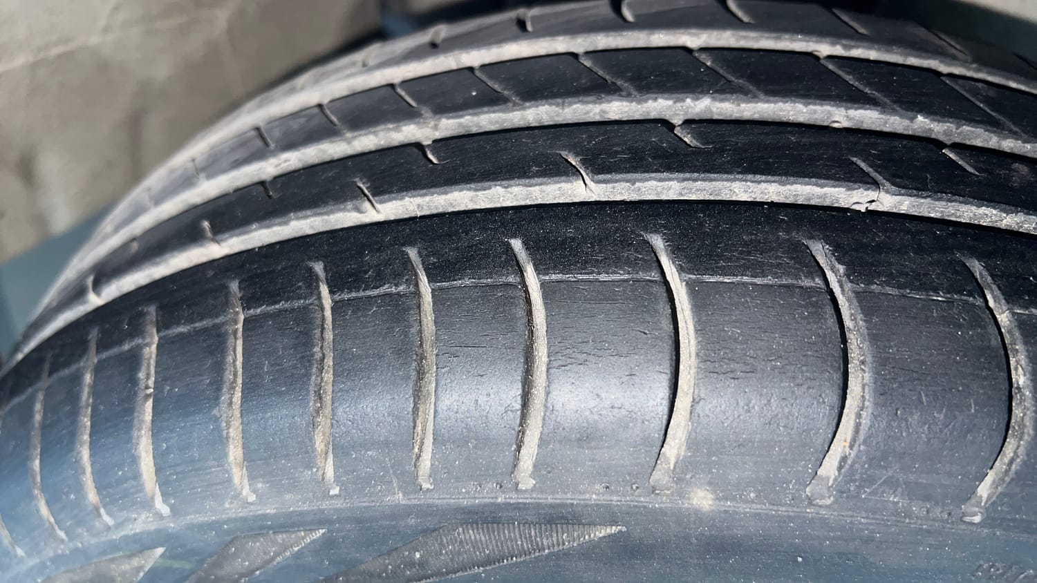 Used 2019 Maruti Suzuki Alto K10 VXI CNG (Outside Fitted) Cng Manual tyres RIGHT FRONT TYRE TREAD VIEW
