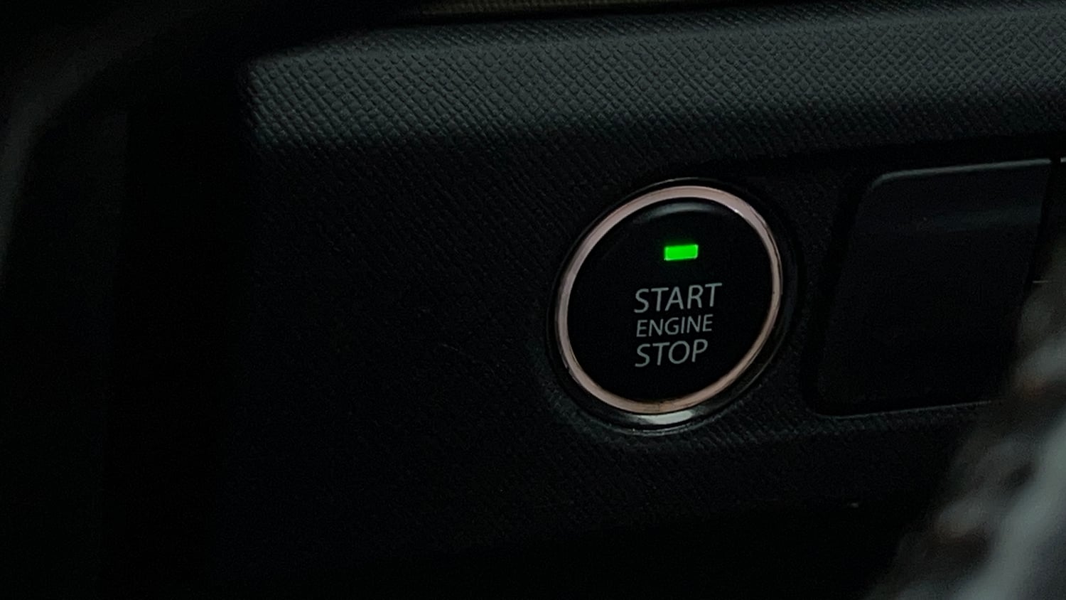 Used 2022 Tata Punch Kaziranga Creative AMT Petrol Automatic top_features Keyless start