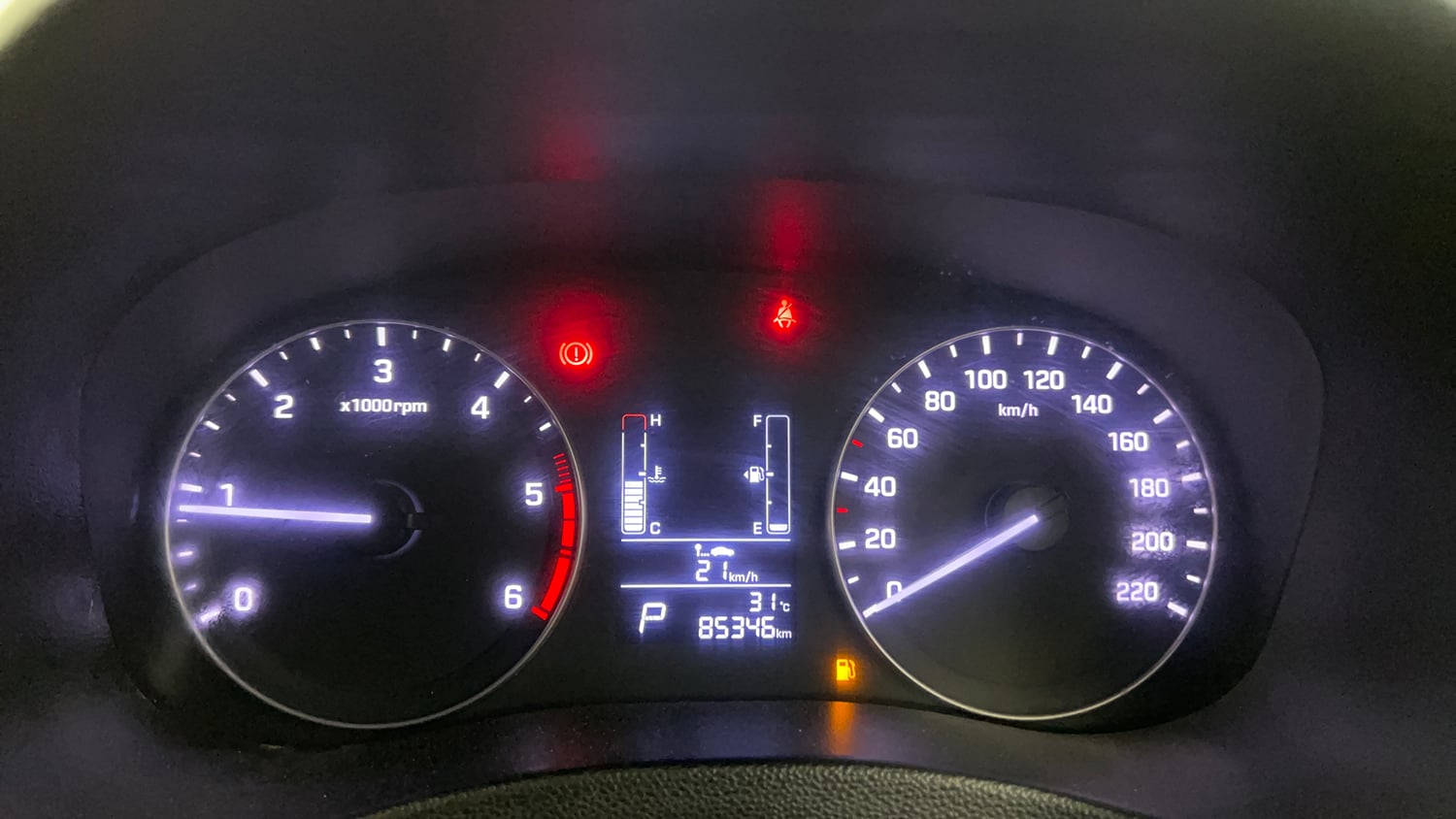 Used 2018 Hyundai Creta S 1.6 AT CRDi Diesel Automatic interior CLUSTERMETER VIEW