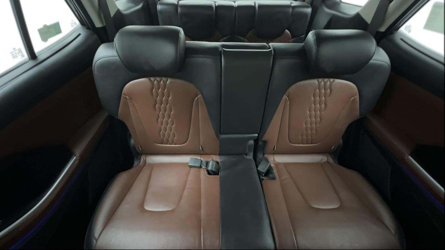 Used 2022 Hyundai Alcazar Signature (O) 7 Seater 1.5 Diesel AT Diesel Automatic interior REAR SEAT CONDITION VIEW