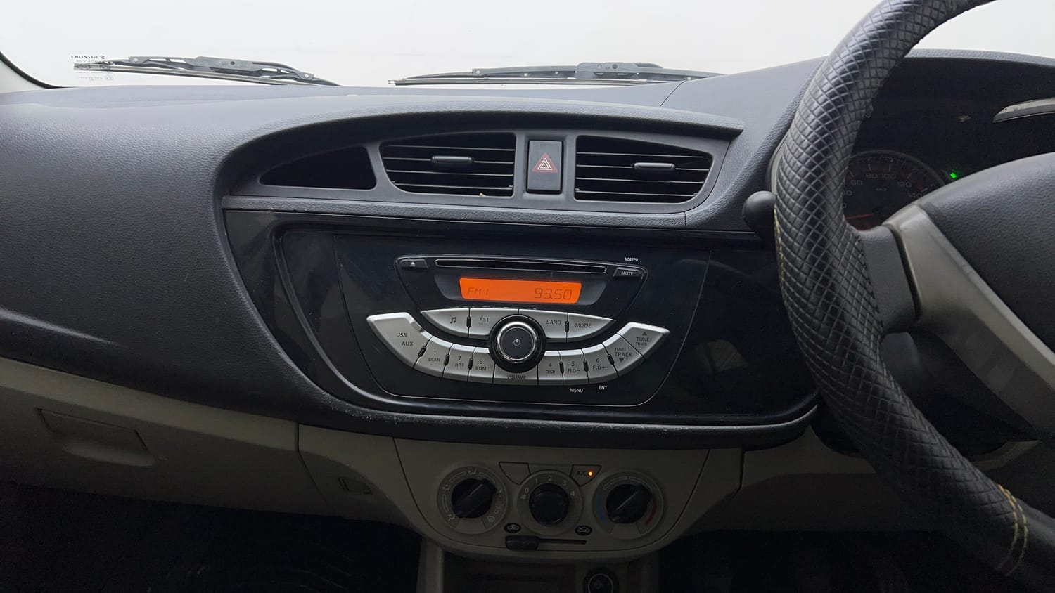 Used 2019 Maruti Suzuki Alto K10 VXI CNG (Outside Fitted) Cng Manual top_features Integrated (in-dash) music system