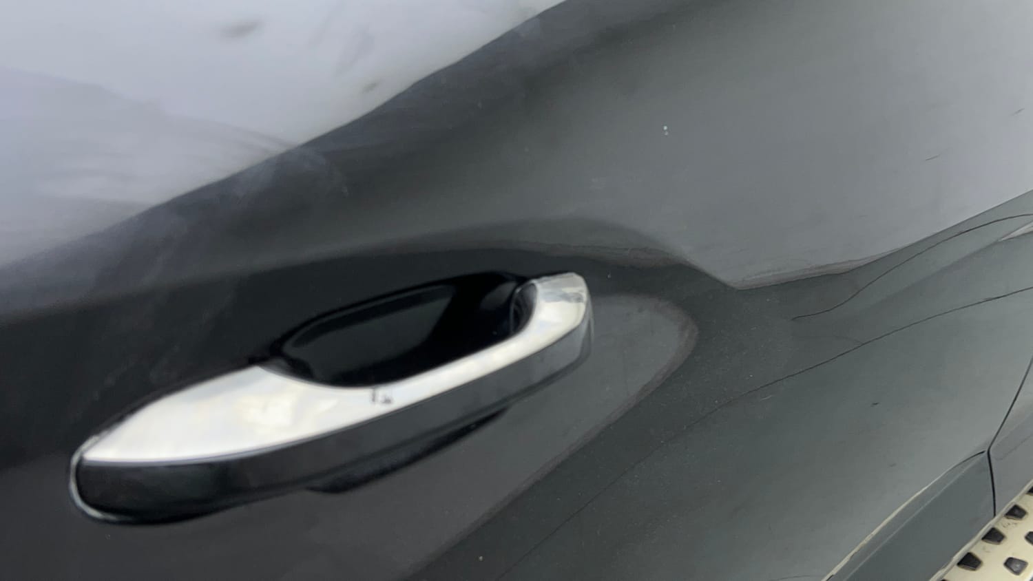 Used 2022 Hyundai Alcazar Signature (O) 7 Seater 1.5 Diesel AT Diesel Automatic dents MINOR SCRATCH