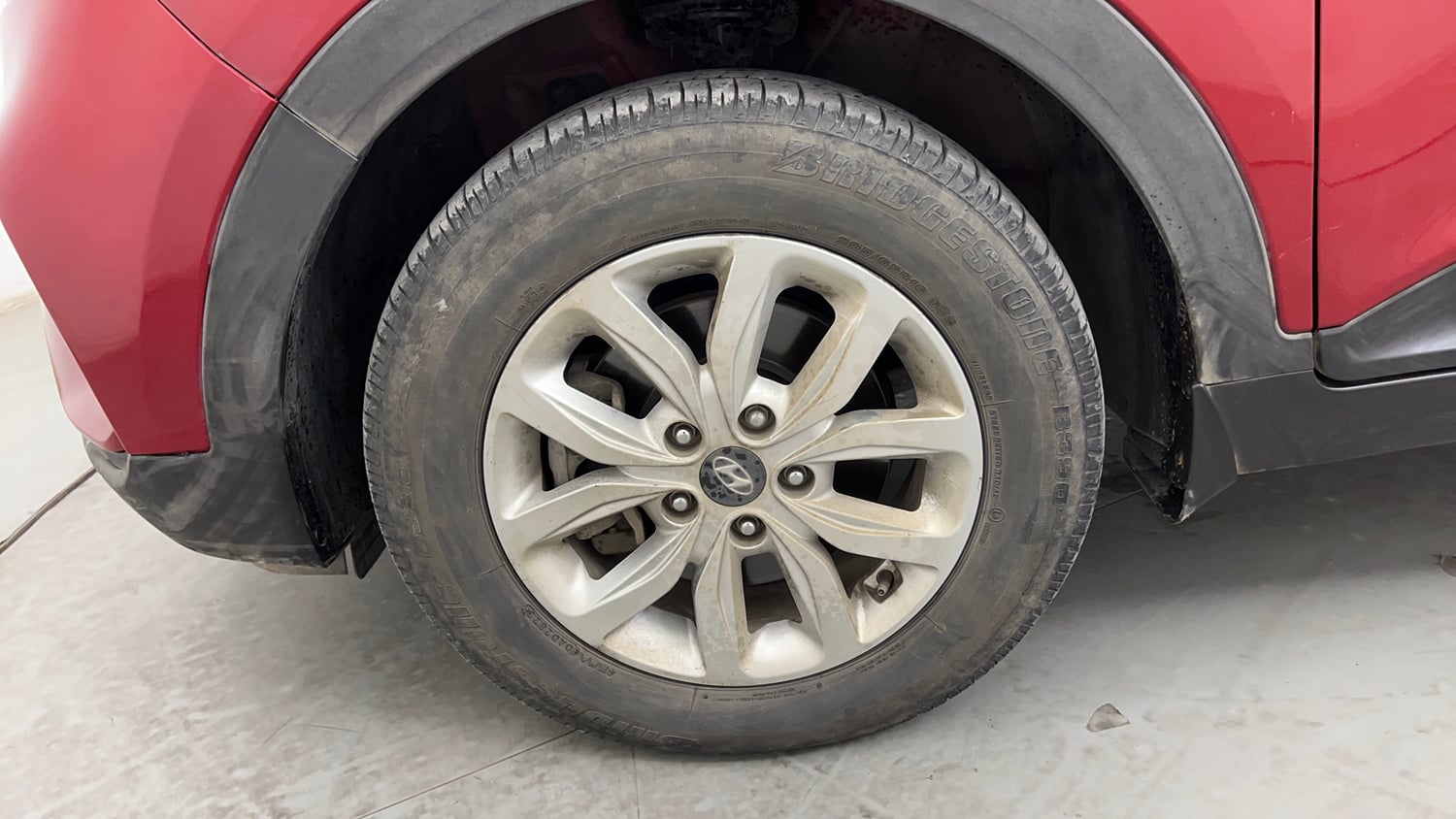 Used 2018 Hyundai Creta S 1.6 AT CRDi Diesel Automatic tyres LEFT FRONT TYRE RIM VIEW