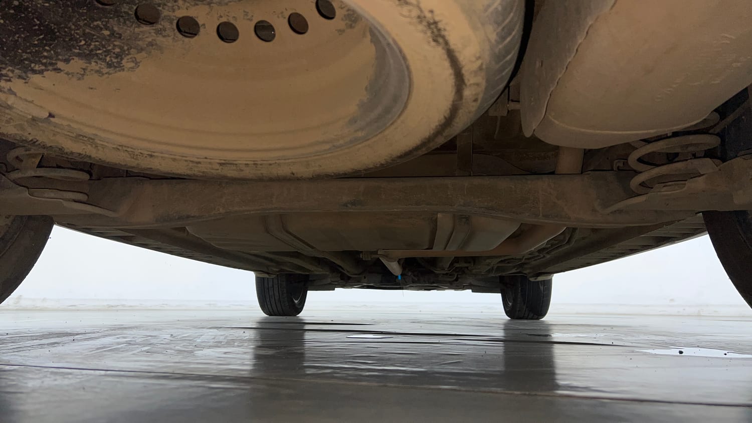 Used 2022 Hyundai Alcazar Signature (O) 7 Seater 1.5 Diesel AT Diesel Automatic extra REAR UNDERBODY VIEW (TAKEN FROM REAR)