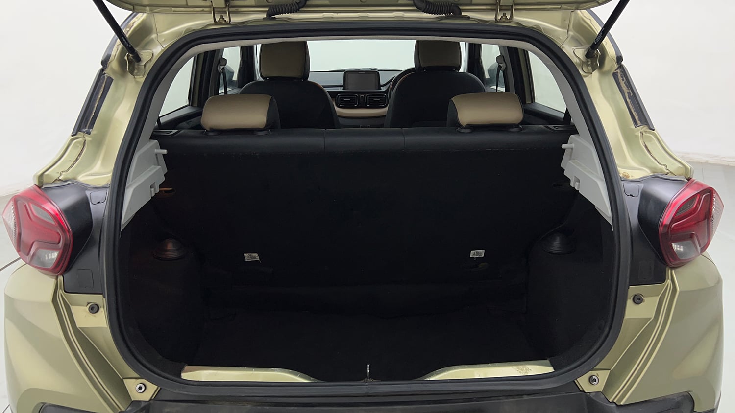 Used 2022 Tata Punch Kaziranga Creative AMT Petrol Automatic interior DICKY INSIDE VIEW