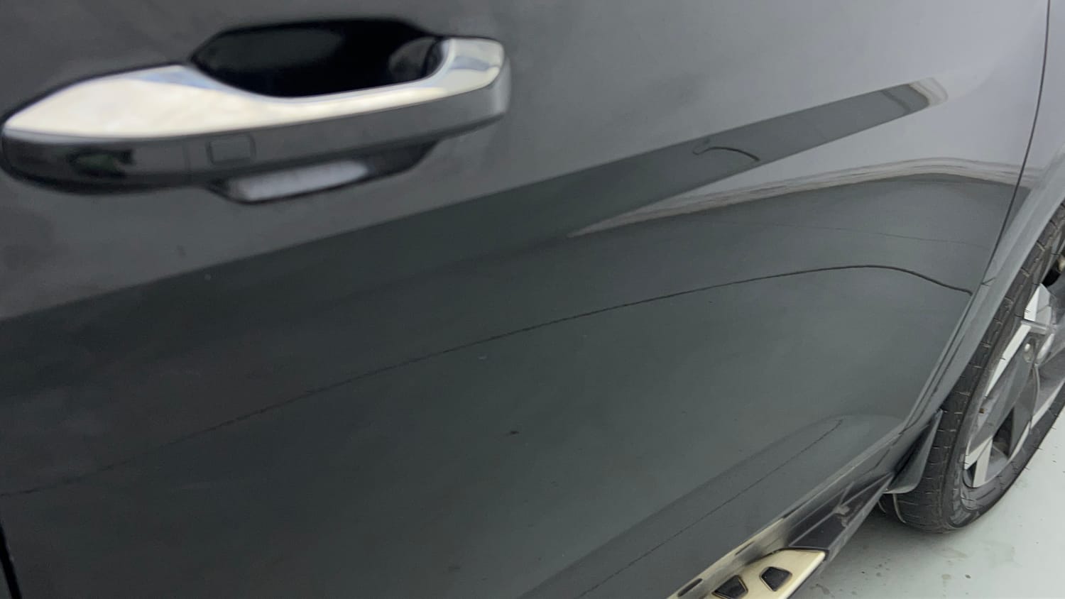 Used 2022 Hyundai Alcazar Signature (O) 7 Seater 1.5 Diesel AT Diesel Automatic dents MINOR DENT