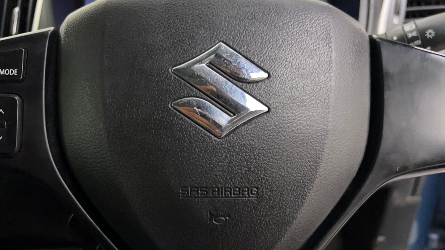 Used 2018 Maruti Suzuki Baleno Alpha 1.2 AT Petrol Automatic top_features Airbags