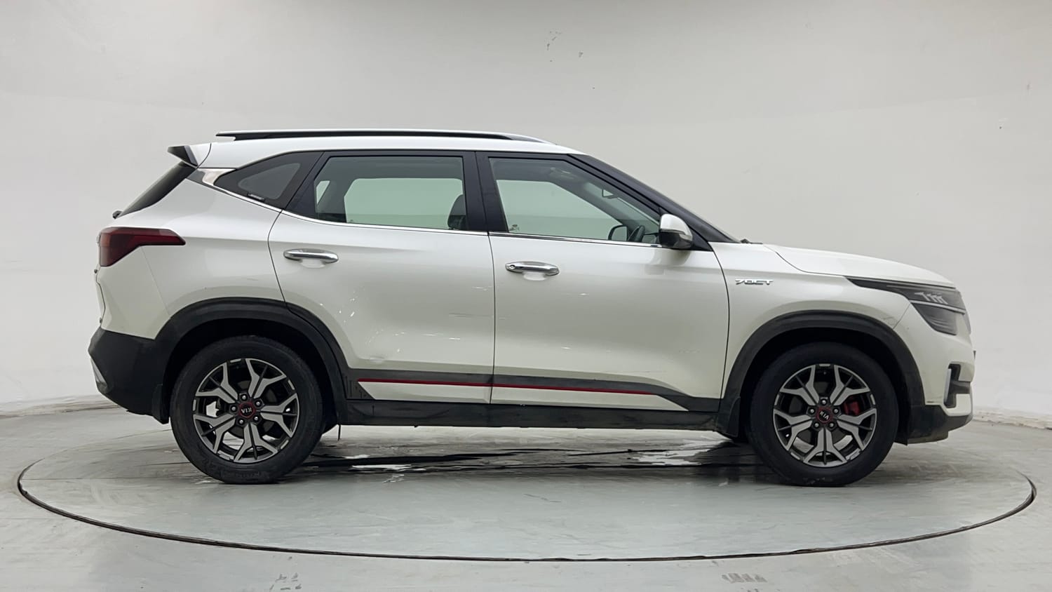 Used 2019 kia Seltos GTX Plus DCT 1.4 Petrol Automatic exterior RIGHT SIDE VIEW
