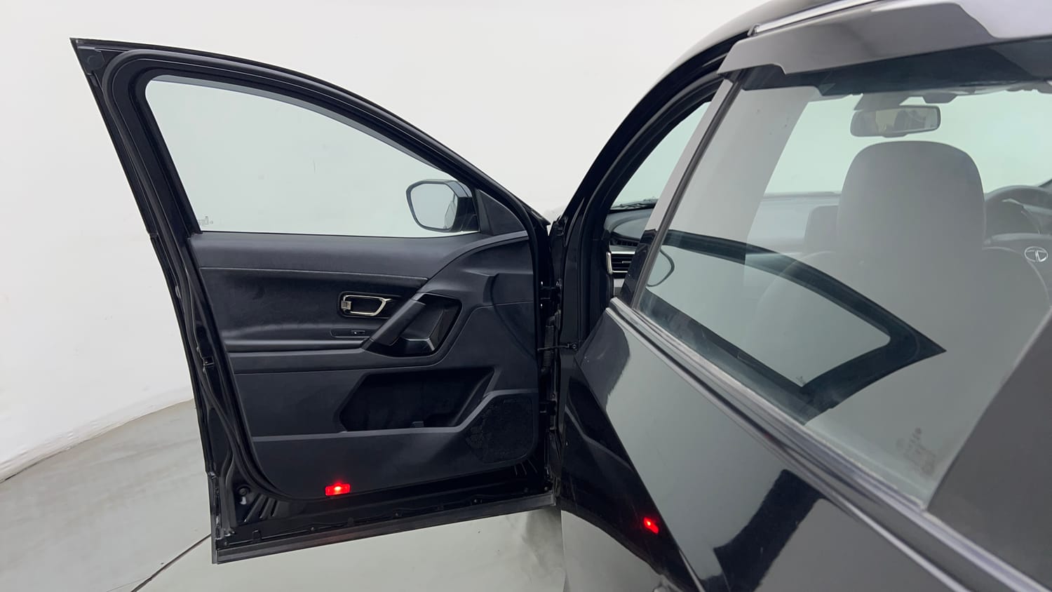 2022 Tata Harrier XZA Plus Dark Edition-21