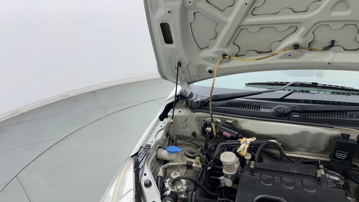 Used 2019 Maruti Suzuki Alto K10 VXI CNG (Outside Fitted) Cng Manual engine ENGINE RIGHT SIDE HINGE & APRON VIEW