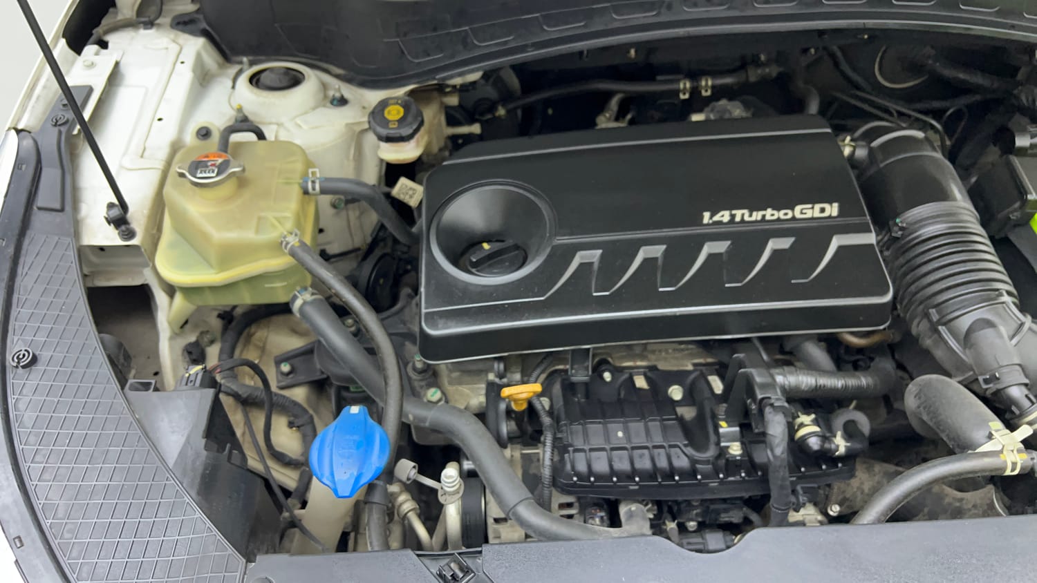 Used 2019 kia Seltos GTX Plus DCT 1.4 Petrol Automatic engine ENGINE RIGHT SIDE VIEW