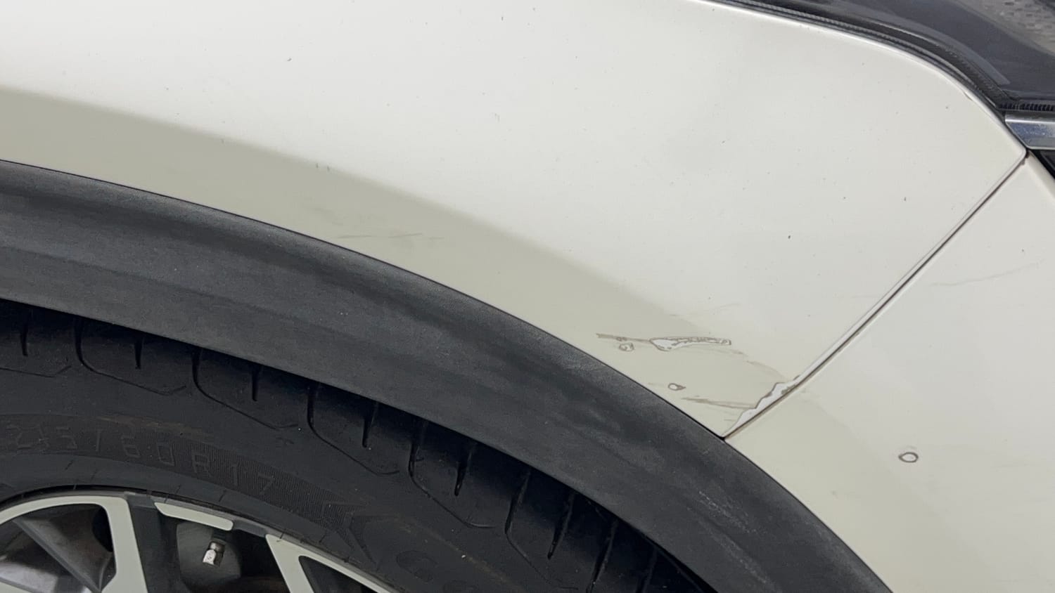 Used 2019 kia Seltos GTX Plus DCT 1.4 Petrol Automatic dents MINOR SCRATCH