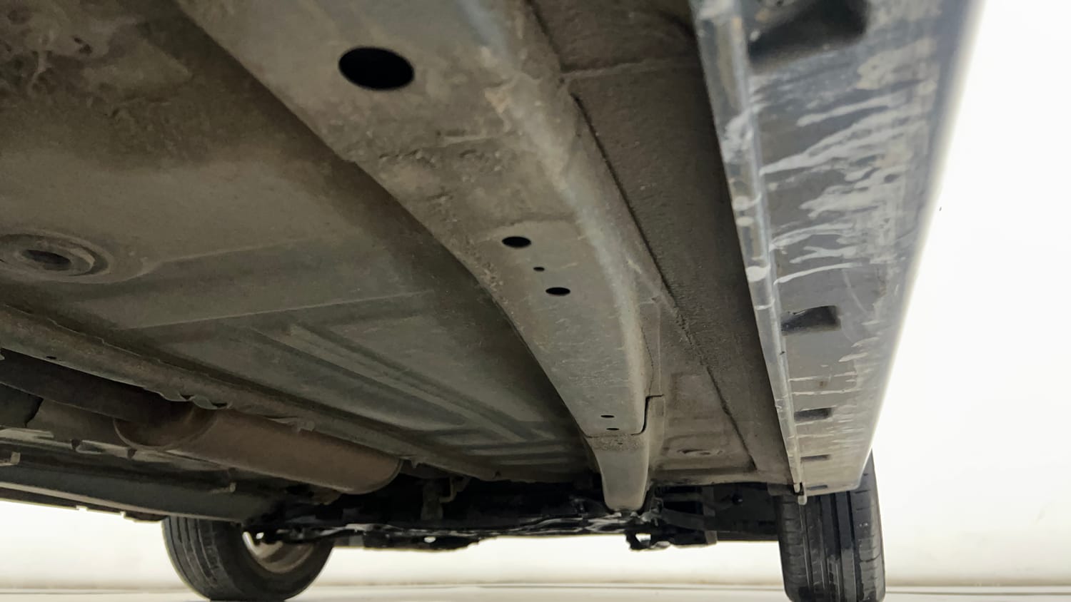 Used 2018 Maruti Suzuki Baleno Alpha 1.2 AT Petrol Automatic extra REAR RIGHT UNDERBODY VIEW