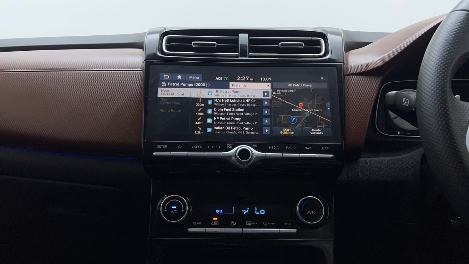 Used 2022 Hyundai Alcazar Signature (O) 7 Seater 1.5 Diesel AT Diesel Automatic interior MUSIC SYSTEM & AC CONTROL VIEW