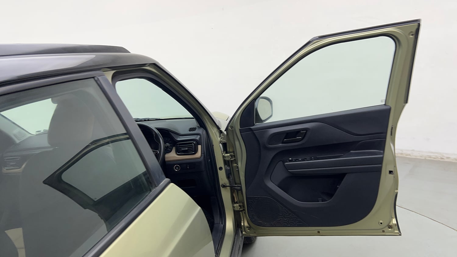 Used 2022 Tata Punch Kaziranga Creative AMT Petrol Automatic interior RIGHT FRONT DOOR OPEN VIEW